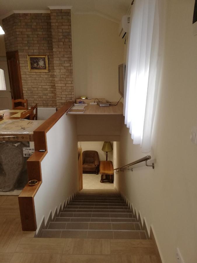 Budapest Wigwam 140 M2 ภายนอก รูปภาพ